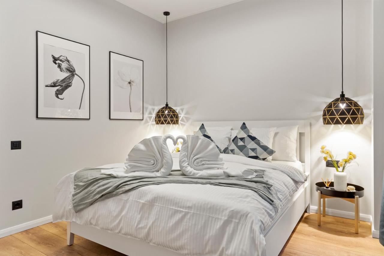 Tova Pearl Ultracentral - Romana Square Subway Apartment Букурещ Екстериор снимка