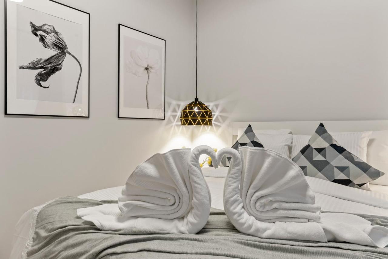 Tova Pearl Ultracentral - Romana Square Subway Apartment Букурещ Екстериор снимка
