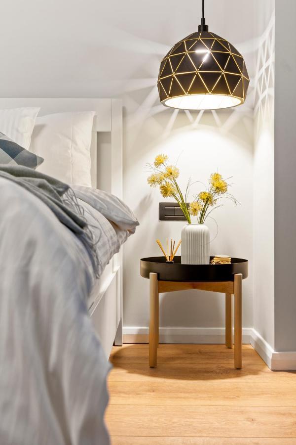 Tova Pearl Ultracentral - Romana Square Subway Apartment Букурещ Екстериор снимка